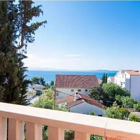 Anna Seaview * Trogir